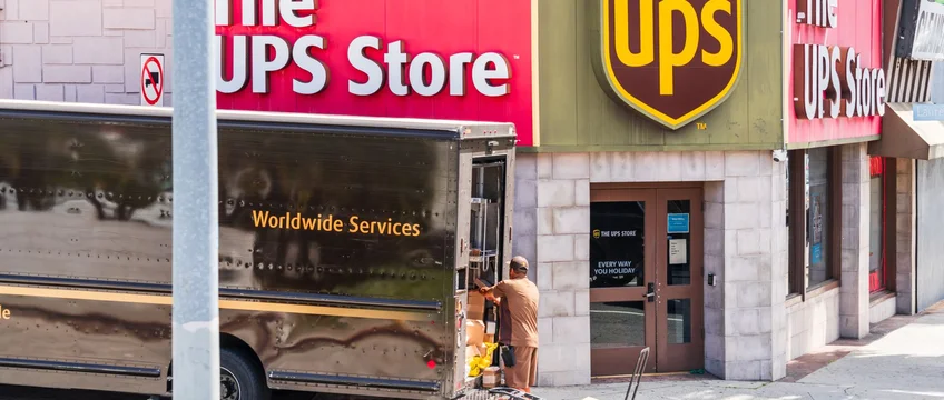 How to Collect a Parcel From a PUDO Locker